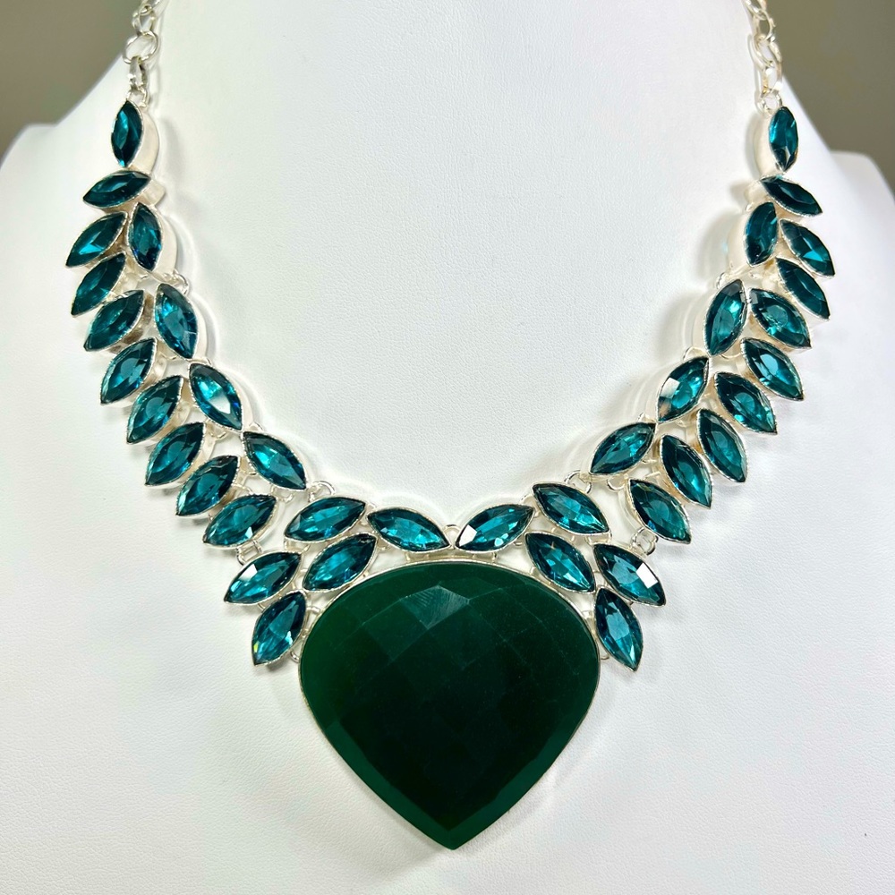 Emerald 925 Faceted Large Synthetic Gemstone Necklace - Picture 1 of 6